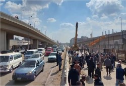 هدم كوبري وهبوط آخر.. ما دلالات توالي تلك الأحداث لمنشآت عهد السيسي؟