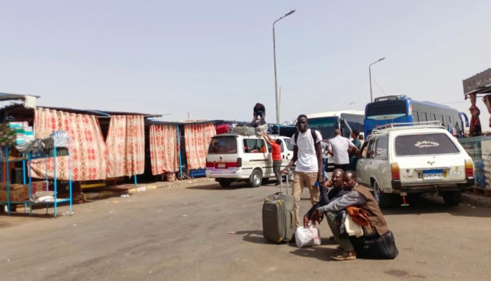 لاجئون سودانيون يموتون على طرق التهريب إلى مصر