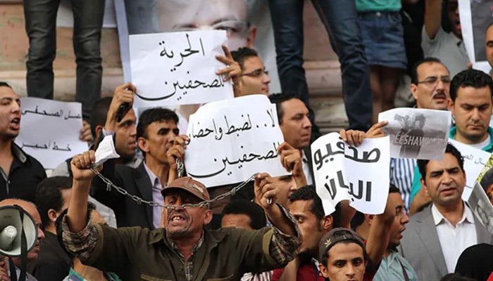 أسرة الصحافي خالد ممدوح تطالب وزارة العدل بالكشف عن مكانه