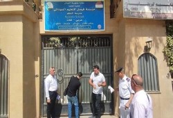 مصريون وسودانيون يتاجرون بمستقبل آلاف الطلاب الفارين من الحرب.. حكومة الانقلاب تغلق مدارسَهم لمحاصرة المخالفين