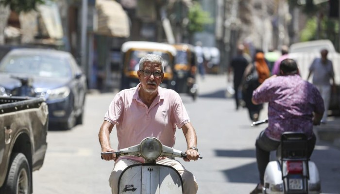 إعلانات سياسية في شوارع القاهرة تشغل المصريين