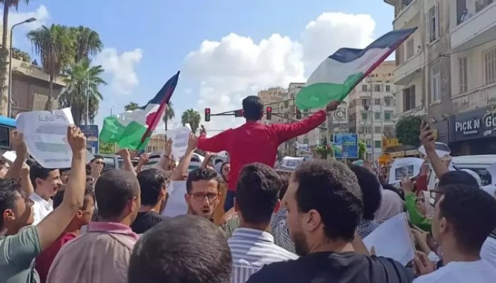 تجديد حبس 6 شباب بدون تحقيقات بسبب دعم فلسطين