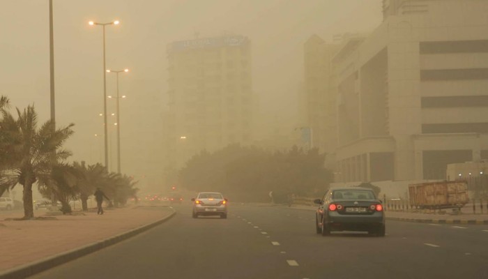 شبورة ورياح مثيرة للرمال.. الأرصاد تكشف تفاصيل حالة الطقس اليوم