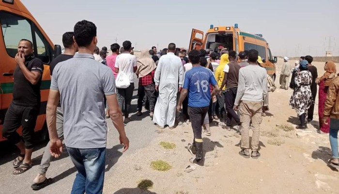 إصابة 21 عاملاً في حادث تصادم أتوبيسين بالغردقة