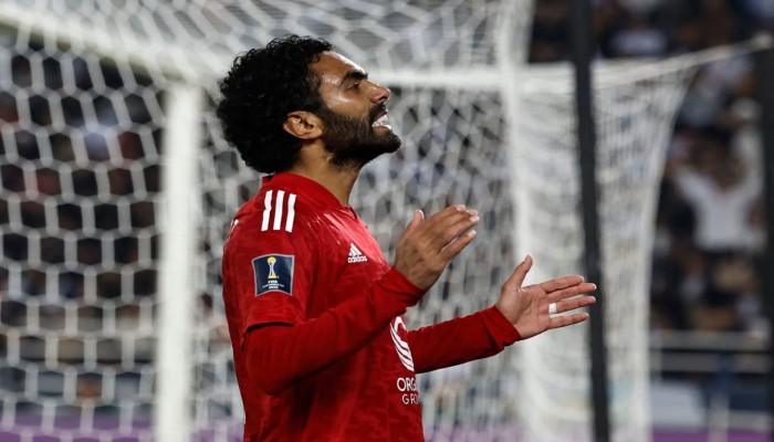 تدخل الشيبي على الشحات يُشعل غضبا وهذا ما كتبه اللاعبان بعد المباراة المشحونة