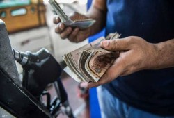 حكومة الانقلاب الفاشل ترفع أسعار السولار والبنزين قبل مراجعة صندوق النقد