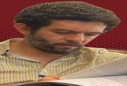 صادروها وكأنه "إخوان" .. أين ذهبت أموال رسام الكاريكيتر المعتقل أشرف عمر ؟!