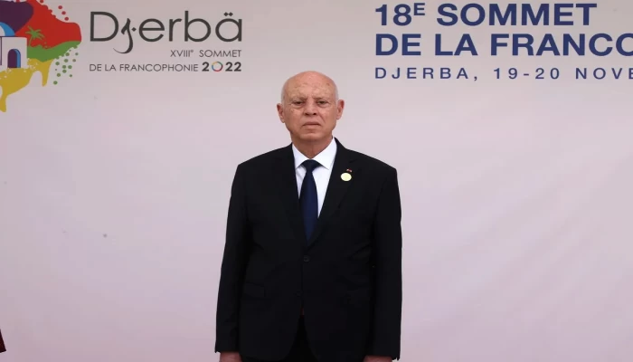 الرئيس التونسي يعفو عن سجناء محتجزين بسبب منشورات على مواقع التواصل الاجتماعي