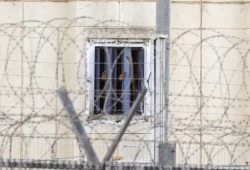 سبعة أسرى فلسطينيين يحاولون الانتحار في سجون الاحتلال الإسرائيلي