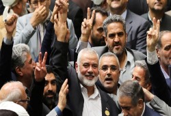 تاريخ مشرّف لإسماعيل هنية الذي اغتالته إسرائيل بطهران اليوم.. تعرف عليه