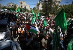 عُمان وإيران يطالبان بتحرك دولي لردع إسرائيل