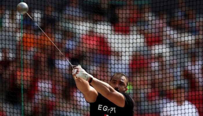 بطل مصر في المطرقة: ليس معي مدرب وشكراً لكل من سخر مني