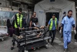 مندوب فلسطين بالجامعة العربية: إسرائيل ألقت 90 ألف طن متفجرات على غزة