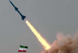 مسؤولين إيرانيين: طهران طلبت من روسيا أنظمة دفاع جوي متطورة