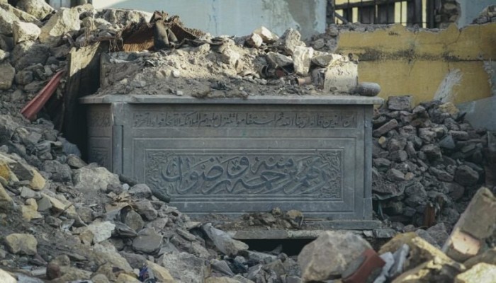 هدم مقابر جبانة باب النصر التاريخية لإنشاء “كراج” سيارات برسوم