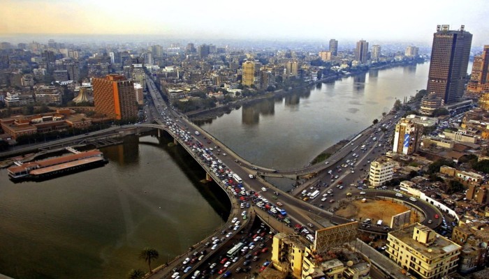 استمرار ضعف القطاع غير النفطي بمصر في يوليو