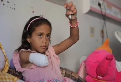 مخيم جديد في غزة يقدم الإغاثة للفلسطينيين ذوي الإعاقة وسط الحرب