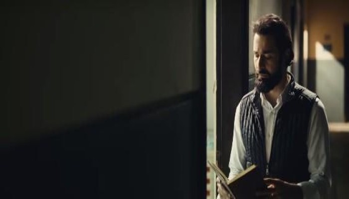 مع استمرار دعوات المقاطعة.. تأجيل مفاجئ لعرض فيلم الملحد في مصر