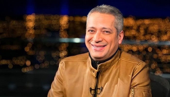 إعلامي مقرب من النظام يقلل من أهمية دراسة “المواد الأدبية” والمنصات تشتعل