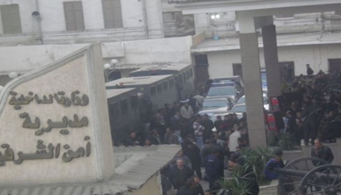 بالأسماء .. ترحيل 18 معتقل من محافظة الشرقية إلى سجن برج العرب 