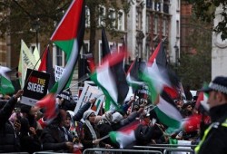 طالبوا بمحاكمة الاحتلال على مجازره.. تظاهرات في مدن وعواصم عالمية تنديدا بالعدوان على قطاع غزة