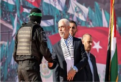 السنوار رئيسا.. ماذا يعني؟