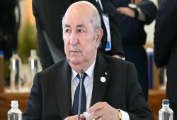 الرئيس الجزائري: "جيشنا جاهز لدخول غزة ، بانتظار أن تفتح مصر الحدود"