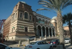 ليبيا: البنك المركزي يعلق عملياته بعد اختطاف مسؤول