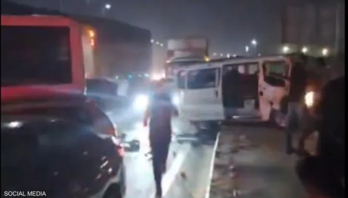 حادث مروري "ضخم" بين 12 سيارة في مصر على الطريق الدائرى