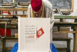 هيومان رايتس تطالب سلطات تونس بوقف التدخل في الانتخابات الرئاسية