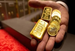 الذهب يسجل استقرارا ملحوظا فى بداية تعاملات اليوم السبت