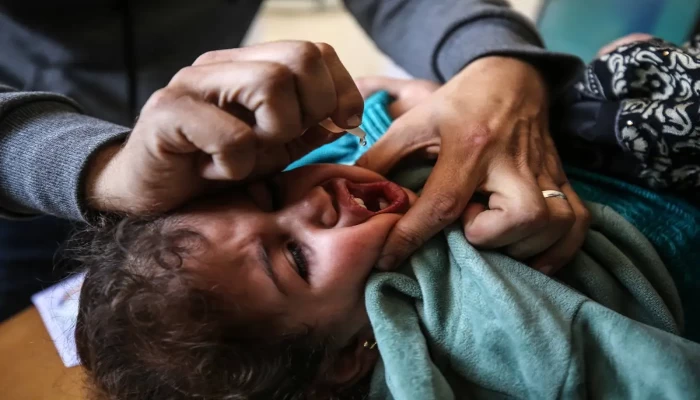 وكالة الأمم المتحدة تطلق حملة تطعيم ضد شلل الأطفال في غزة