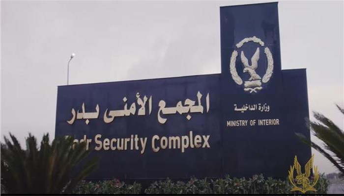 محكمة الانقلاب تجدد حبس 54 معتقلا من سيناء بيههم 9 سيدات