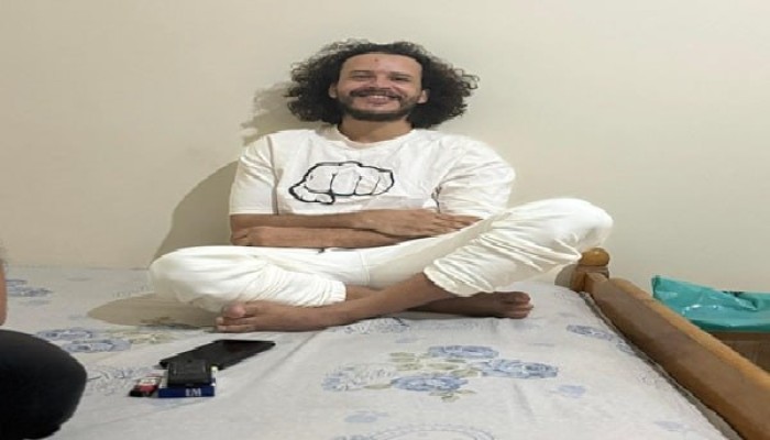 بعد تنفيذ العقوبة.. أول صورة لـ«معتقل التيشيرت» بعد خروجه من محبسه