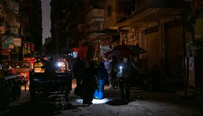 مصر تعتمد على الأموال الأجنبية لشراء الغاز مع تفاقم أزمة الطاقة