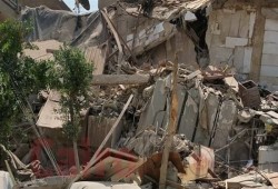 المشهد اليومي المتكرر : انهيار عقار بأرض الجولف