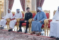 سلاح الجنسية الإماراتية.. بين ترهيب المعارضين وترغيب رجال الأعمال الأثرياء