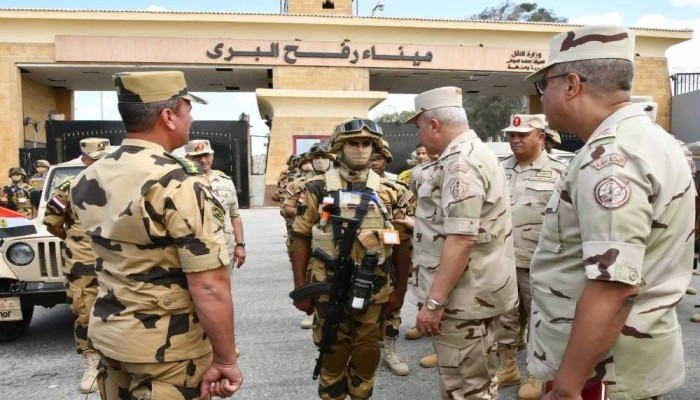 عقيد بجيش الاحتلال: زيارة رئيس الأركان المصري لرفح موجهة للمصريين