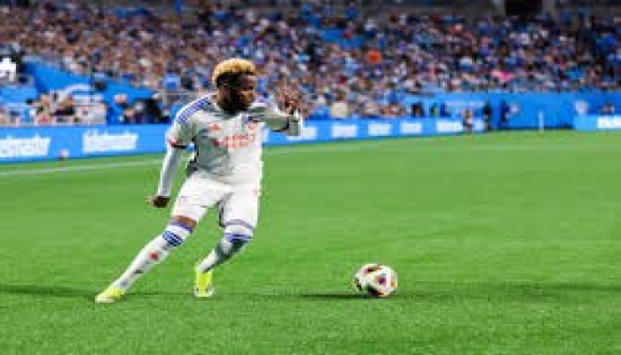 انقسام وغضب داخل الزمالك بعد فشل صفقة بوبيندزا