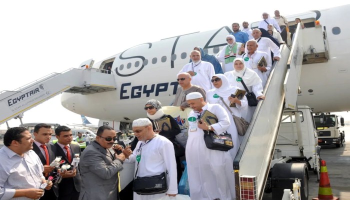 "النظام المصري يحارب شركات السياحة بفرض ضوابط مرهقة على تنظيم رحلات العمرة"