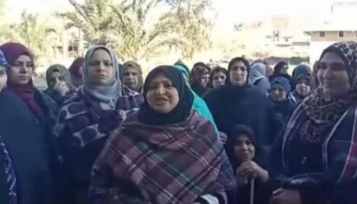 «الأمن الوطني» يستدعي 11 من عاملات وعمال سمنود.. وحالات إغماء لعاملات في الشركة