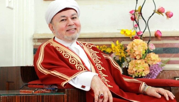 بعد اتهامه بالتحرش.. الأمن يلقي القبض على صلاح الدين التيجاني