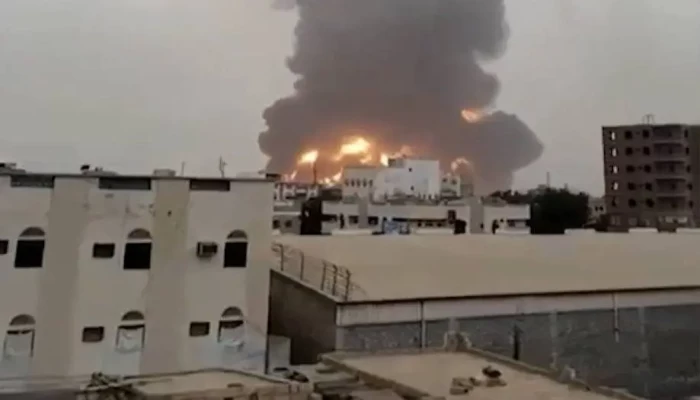 الحوثيون يعلنون عن غارات جوية إسرائيلية على الحديدة