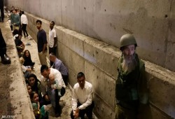 «عام من الرعب».. معاناة الصهاينة في الملاجيء تحت الهجمات المتواصلة