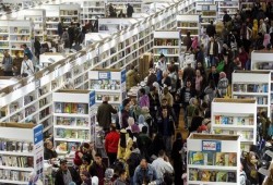 "معرض القاهرة للكتاب": اعتراض على ارتفاع أسعار الأجنحة