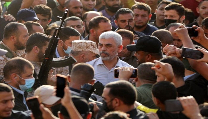 نيويورك تايمز عن مسؤولين أميركيين: السنوار ينتظر “الحرب الشاملة الأكبر”
