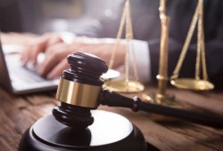 الاتهامات «انضمام ونشر».. جنايات القاهرة تنظر الثلاثاء تجديد حبس عشرات المتهمين في 46 قضية سياسية