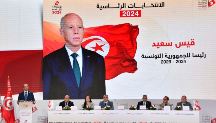 الديكتاتور قيس سعيد يفوز برئاسة تونس مجددًا بنسبة 90.7% متفوقا على “بن علي”