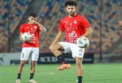 إصابة نبيل عماد "دونغا" تربك حسابات المنتخب المصري قبل مواجهة موريتانيا
