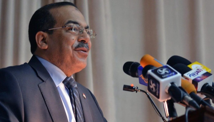 «أثناء جلسة تجديد حبسه».. المعارض يحيى حسين عبد الهادي يوصي بدفنه بملابس السجن